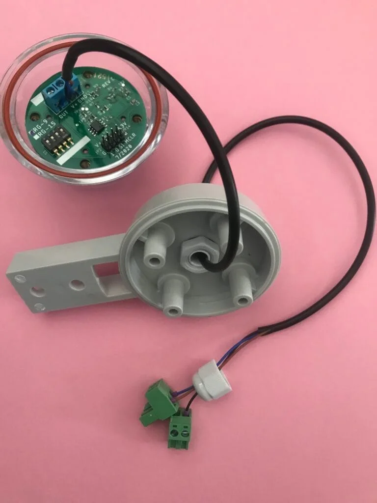 Hydreon RG-9 internals — step 1