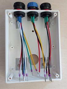 Bottom part of the CloudWatcher box adapted for the Hydreon sensor, with all cables reconnected