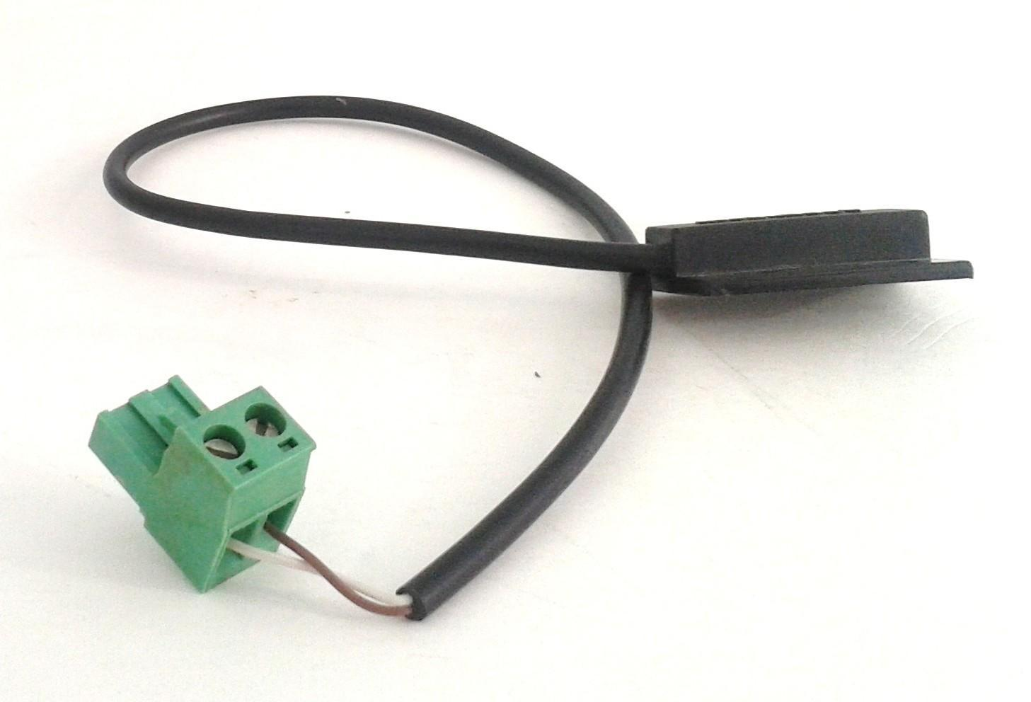 Magnetic proximity switch with a pre-wired 3 metre cable and screw terminal connector