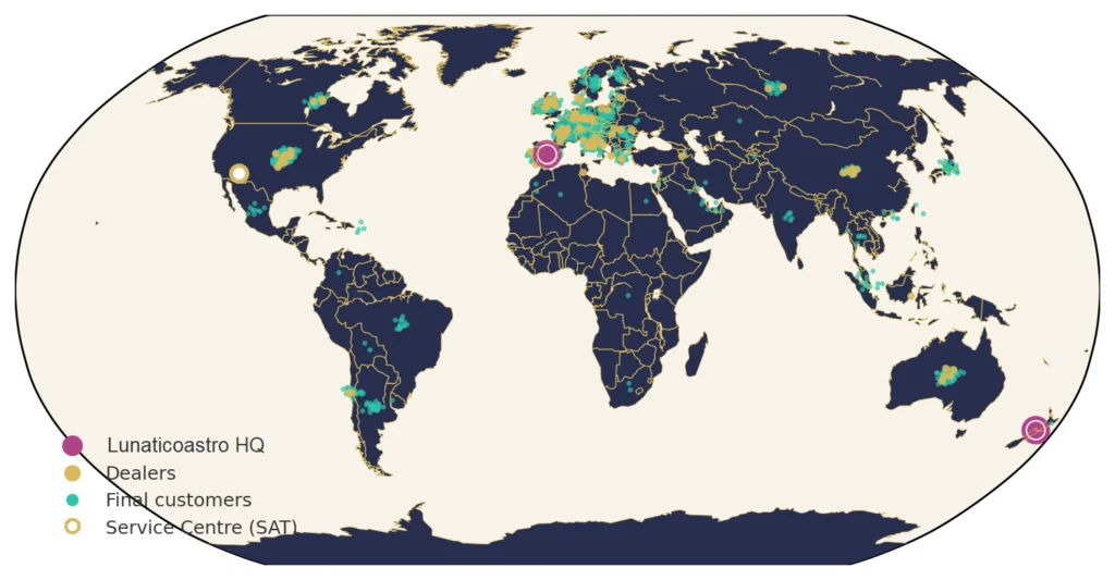 World map showing Lunaticoastro’s global presence, with customers, dealers and headquarters in Spain and New Zealand