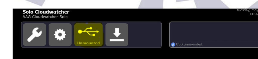 Solo Cloudwatcher web page with the USB button showing Unmounted and a USB unmounted message
