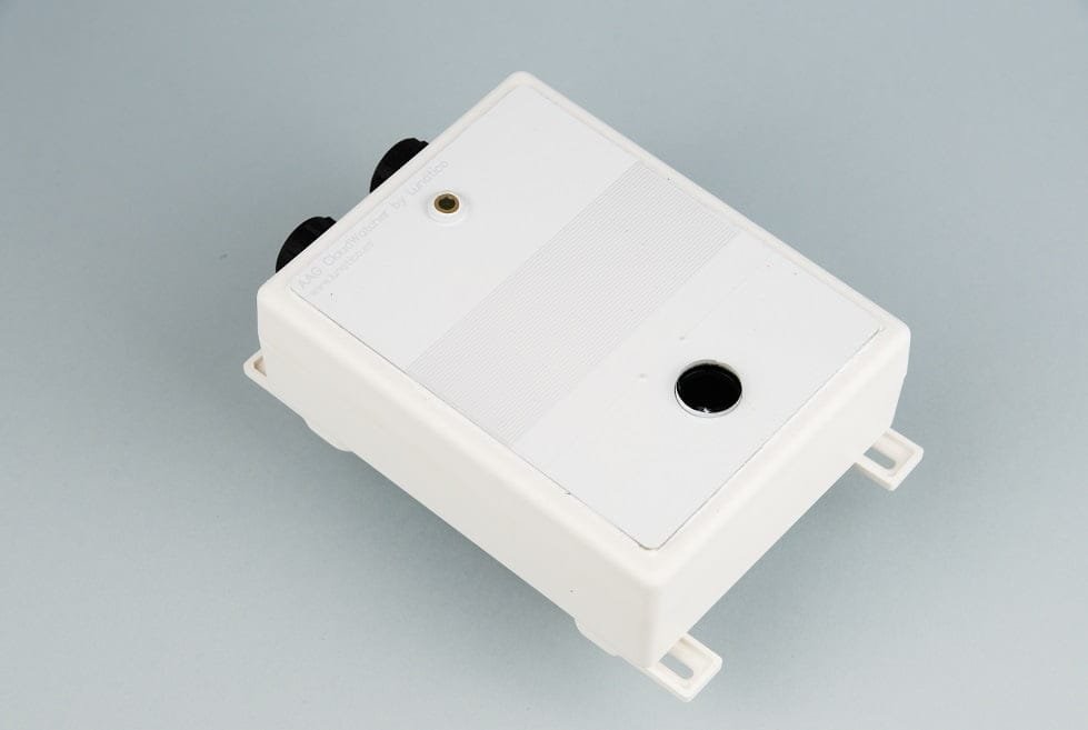Single CloudWatcher device for precise cloud detection.